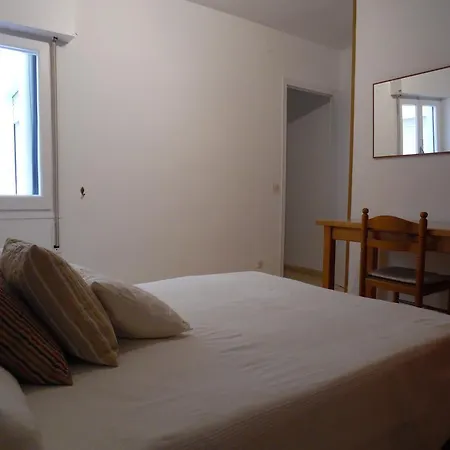 Mar Apartment *